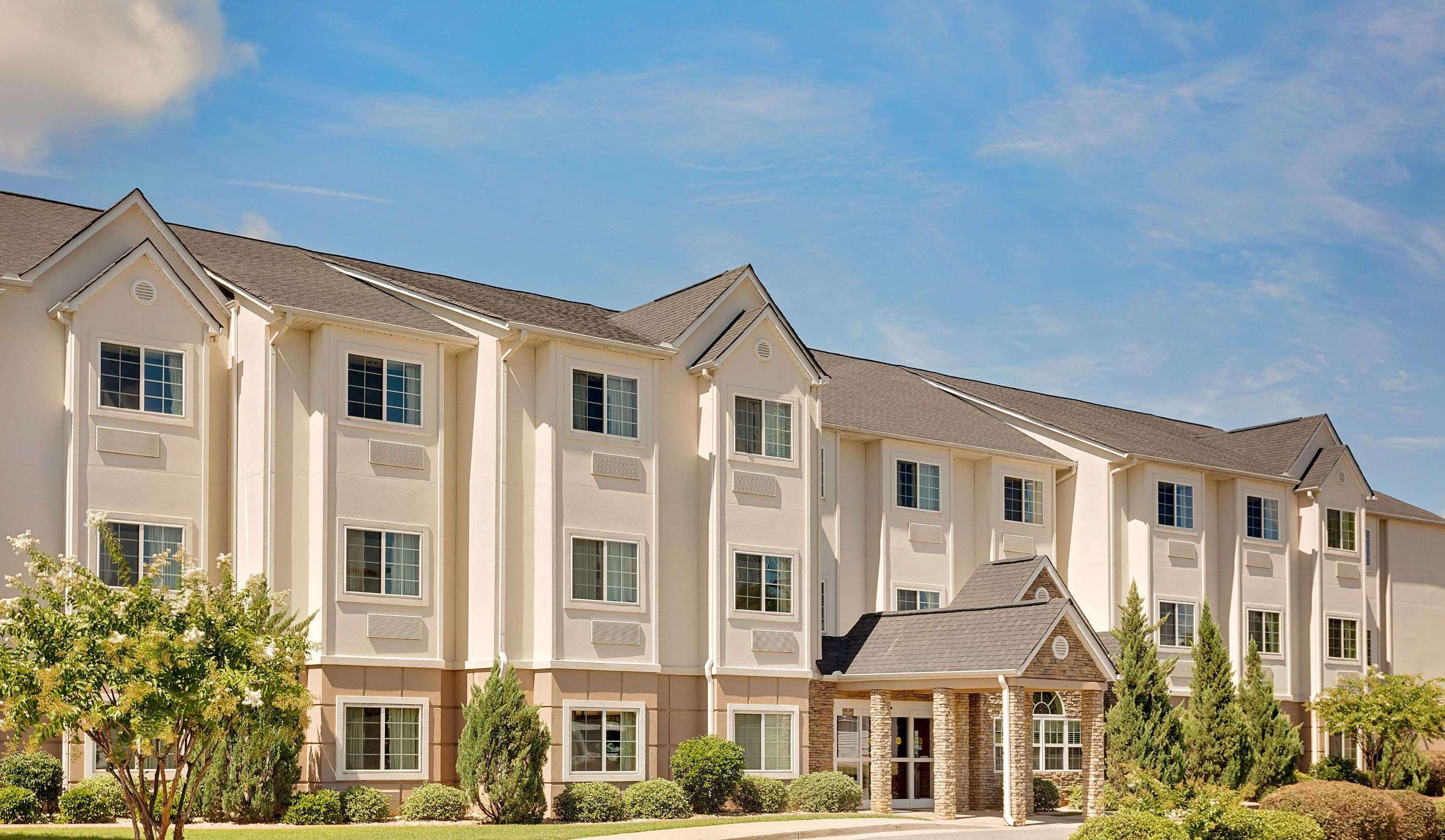 Microtel By Wyndham Perry National Fairground Area I-75 Exteriör bild